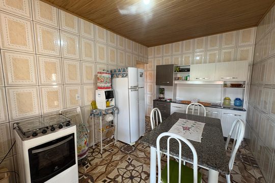 Cozinha de casa à venda com 2 quartos, 191m² em Jardim Cruz Alta, Várzea Paulista
