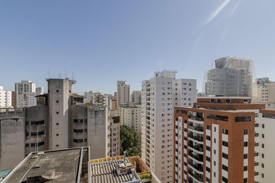 Vista da Sacada de kitnet/studio à venda com 1 quarto, 24m² em Indianópolis, São Paulo