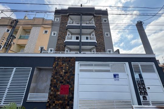 Fachada de apartamento à venda com 2 quartos, 90m² em Vila Curuçá, Santo André