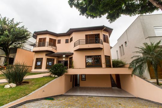 Fachada de casa de condomínio para alugar com 5 quartos, 393m² em Residencial Onze (alphaville), Santana de Parnaíba
