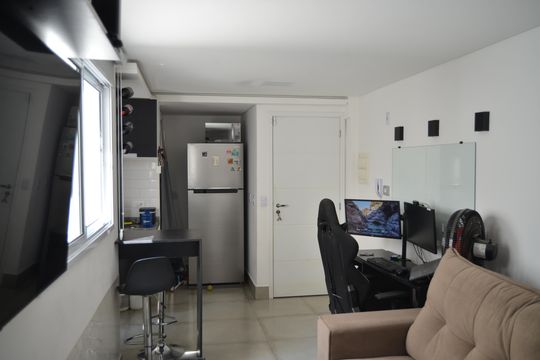 Sala de apartamento à venda com 2 quartos, 88m² em Vila Alpina, Santo André
