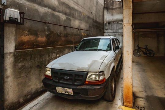 Garagem de apartamento para alugar com 3 quartos, 78m² em Candelária, Belo Horizonte