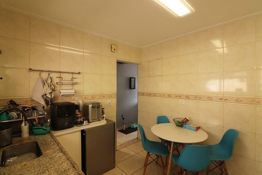 Cozinha e Área de Serviço de apartamento à venda com 2 quartos, 64m² em Taboão, São Bernardo do Campo
