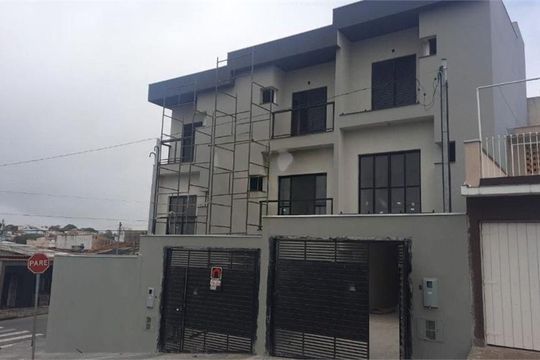 Casa à venda com 2 quartos, 122m² em Vila Clarice, Santo André