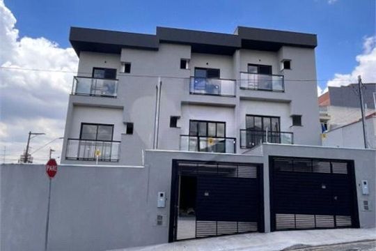 Casa à venda com 2 quartos, 122m² em Vila Clarice, Santo André