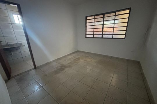 Quarto 2 de casa para alugar com 3 quartos, 210m² em Jardim Europa, Goiânia