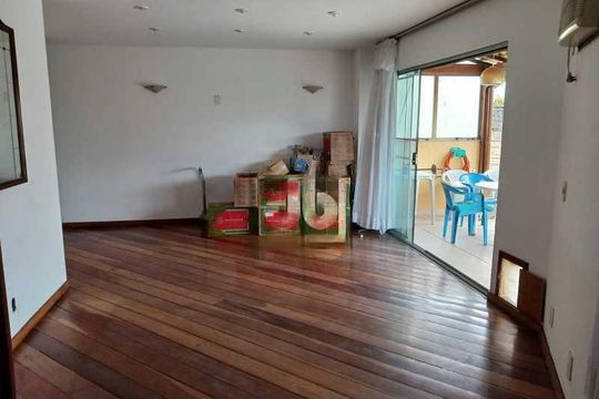 Apartamento à venda com 3 quartos, 195m² em Recreio dos Bandeirantes, Rio de Janeiro