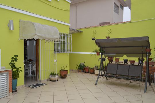 Quintal de casa à venda com 5 quartos, 280m² em Jardim da Gloria, São Paulo