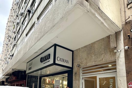 Fachada de apartamento para alugar com 1 quarto, 30m² em Copacabana, Rio de Janeiro