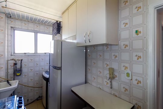 Cozinha de apartamento à venda com 2 quartos, 45m² em Jardim Angela (zona Leste), São Paulo