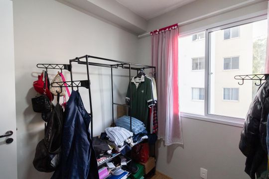 Quarto 2 de apartamento para alugar com 2 quartos, 32m² em Jardim Celeste, São Paulo