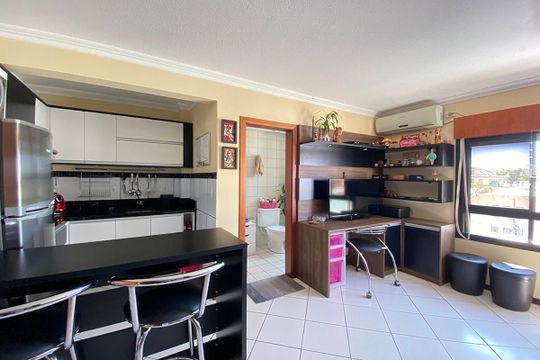 Sala/Quarto de apartamento para alugar com 1 quarto, 38m² em Vila Nova, Novo Hamburgo