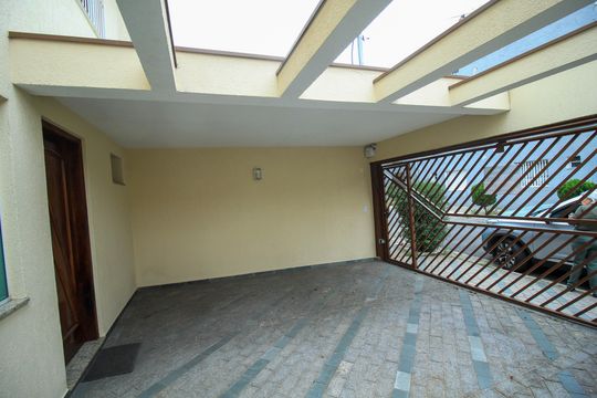 Área comum de casa à venda com 3 quartos, 90m² em Água Rasa, São Paulo