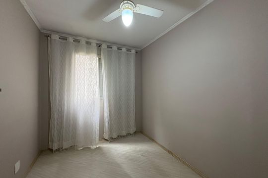 Quarto 2 de apartamento à venda com 2 quartos, 60m² em Vila Lutécia, Santo André