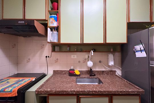 Cozinha de apartamento à venda com 2 quartos, 60m² em Vila Lutécia, Santo André