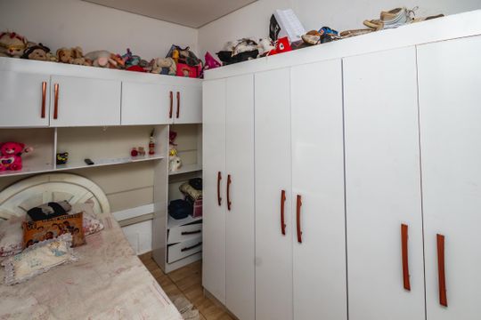 Quarto de casa à venda com 2 quartos, 300m² em Apolonia, Belo Horizonte