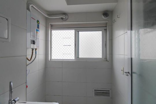Área de Serviço de apartamento à venda com 3 quartos, 64m² em Jardim Guairaca, São Paulo