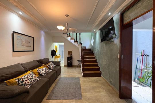 Sala de casa à venda com 3 quartos, 185m² em Vila Curuçá, Santo André