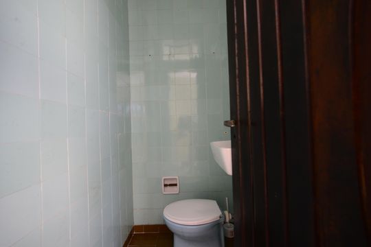 Banheiro de Serviço de casa para alugar com 3 quartos, 330m² em Vila Mariana, São Paulo