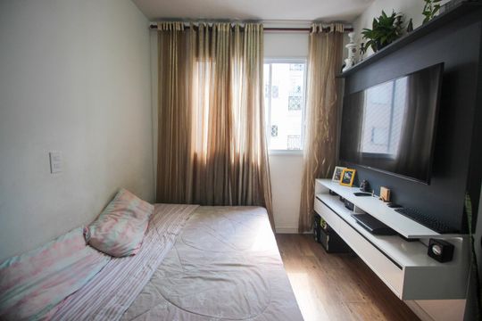 Sala de apartamento à venda com 2 quartos, 40m² em Parque Reboucas, São Paulo