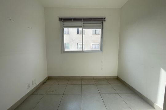 Sala de apartamento para alugar com 2 quartos, 33m² em Jardim Celeste, São Paulo