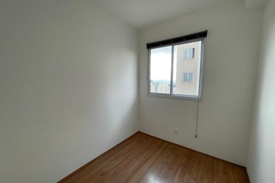 Quarto 2 de apartamento para alugar com 2 quartos, 33m² em Jardim Celeste, São Paulo