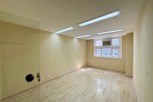 Apartamento para alugar com 2 quartos, 60m² em Centro, Rio de Janeiro