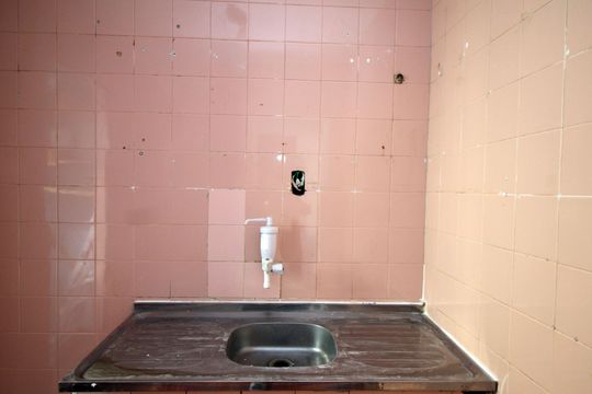 Cozinha de apartamento à venda com 2 quartos, 42m² em Irajá, Rio de Janeiro