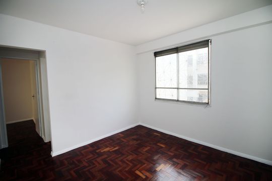 Sala de apartamento à venda com 2 quartos, 42m² em Irajá, Rio de Janeiro