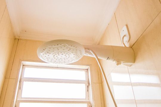 Banheiro do quarto 2 de casa à venda com 2 quartos, 136m² em Vila Scarpelli, Santo André