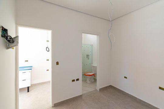 Quarto/Sala de casa para alugar com 1 quarto, 25m² em Jardim Oriental, São Paulo