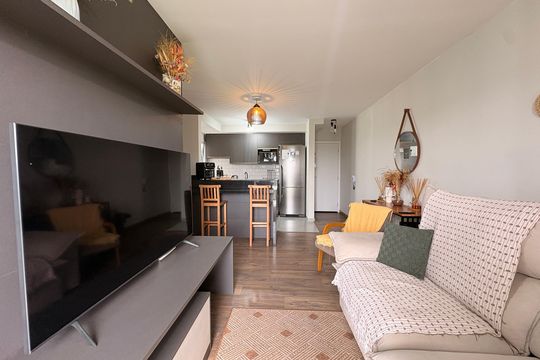 Sala de apartamento à venda com 3 quartos, 71m² em Vila Santa Maria, Jundiaí
