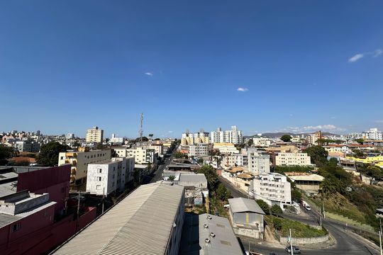 Apartamento à venda com 2 quartos, 110m² em Padre Eustáquio, Belo Horizonte