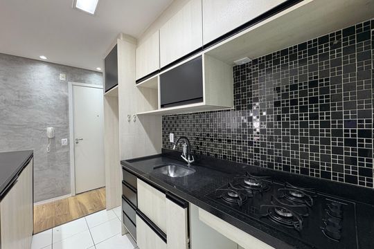 Cozinha de apartamento à venda com 2 quartos, 44m² em Parque Sao Vicente, Santo André