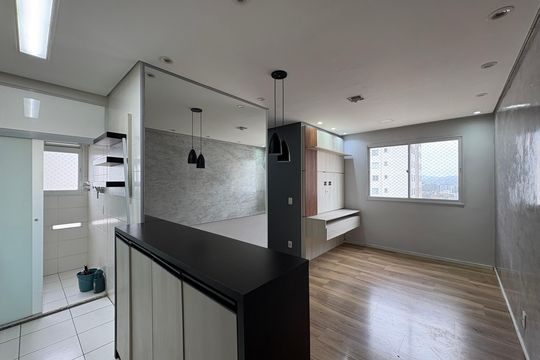 Apartamento à venda com 2 quartos, 44m² em Parque Sao Vicente, Santo André