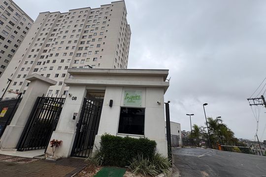 Fachada de apartamento à venda com 2 quartos, 44m² em Parque Sao Vicente, Santo André