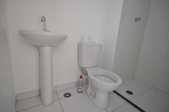 Banheiro Social de apartamento para alugar com 2 quartos, 32m² em Vila Maria, São Paulo