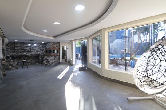 Área comum - Churrasqueira de casa à venda com 3 quartos, 270m² em Rio Branco, Canoas