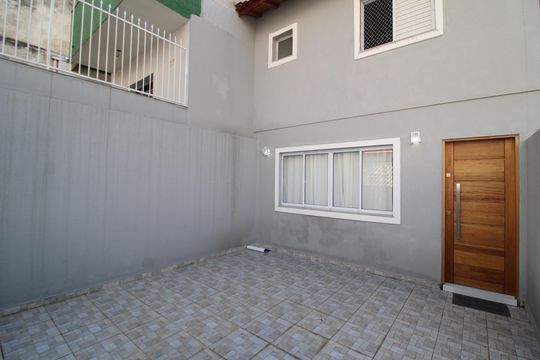 Garagem de casa à venda com 3 quartos, 100m² em Vila Basileia, São Paulo