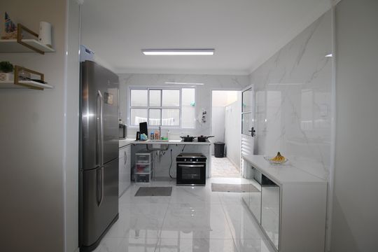 Sala/Cozinha de casa à venda com 3 quartos, 100m² em Vila Basileia, São Paulo