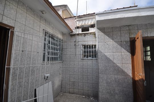 Vista do Quarto de casa à venda com 1 quarto, 60m² em Vila Constança, São Paulo