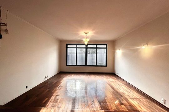 Sala de casa à venda com 4 quartos, 300m² em Jardim Chapadão, Campinas