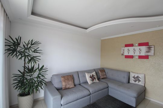Casa à venda com 3 quartos, 360m² em Manacás, Belo Horizonte
