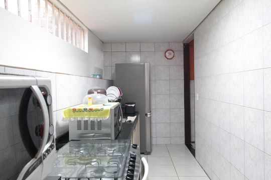 Cozinha de casa à venda com 3 quartos, 360m² em Manacás, Belo Horizonte