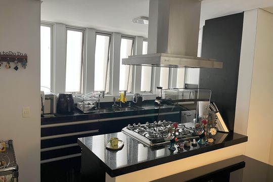 Cozinha de apartamento à venda com 3 quartos, 232m² em Perdizes, São Paulo