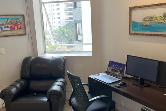 Quarto de apartamento à venda com 3 quartos, 232m² em Perdizes, São Paulo