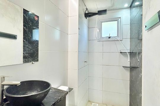 Banheiro de apartamento para alugar com 2 quartos, 49m² em Scharlau, São Leopoldo