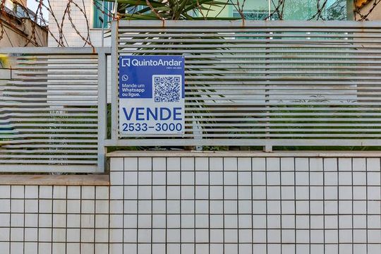 Plaquinha de apartamento à venda com 3 quartos, 200m² em Barreiro, Belo Horizonte