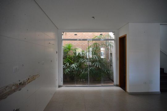 Cozinha de casa à venda com 2 quartos, 88m² em Parque das Nações, Santo André