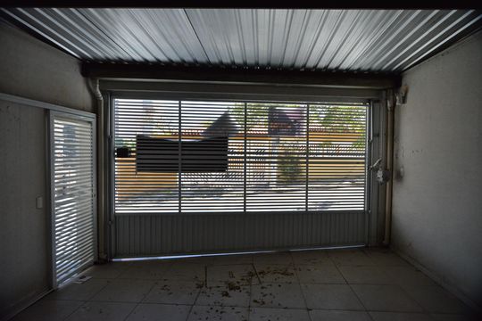 Garagem de casa à venda com 2 quartos, 88m² em Parque das Nações, Santo André
